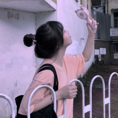 26张精致闺蜜双人头像！高清好看的女生姐妹头合集