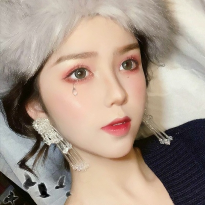 22张高清高颜值女生头像 氛围感拉满的女生头像合集