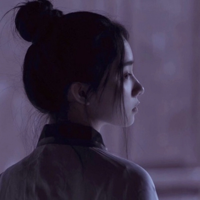 女生清冷伤感头像合集 16张冷淡风酷感女生头像