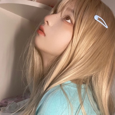 适合网恋用的真人女生网图头像合集（13张）