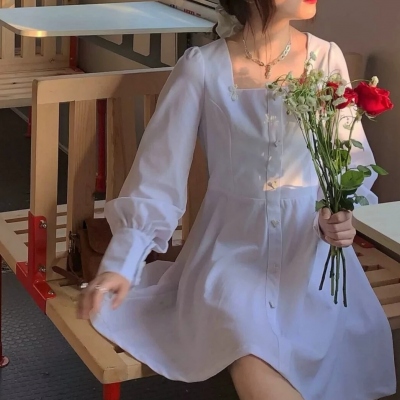 新版个性女生微信头像合集 共13张