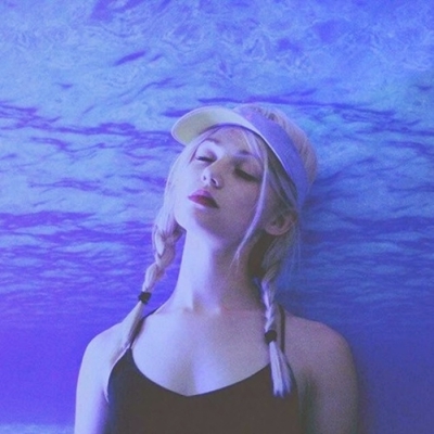 10张高清有气质的欧美风女生头像合集