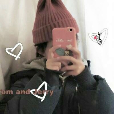 超火的带贴纸可爱女生头像合集 17张高清无水印