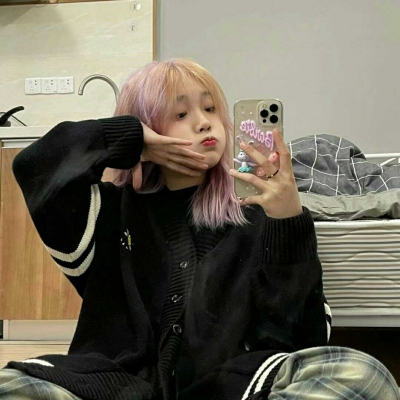 18张清新感拉满的女生真人头像，适合当网络头像