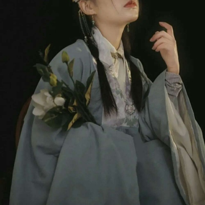 热门女生高清头像合集 共20张