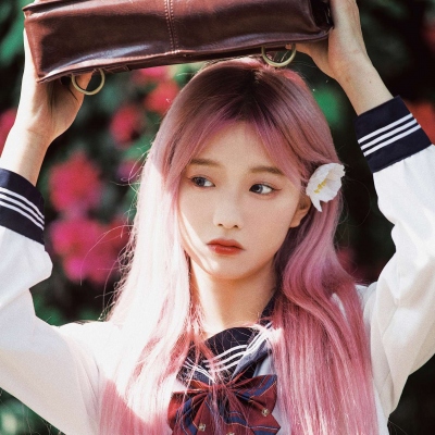 19张无水印真人神仙女生头像免费拿