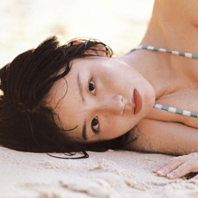 20张自带年代感的小众复古女生头像