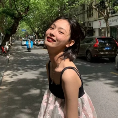 超火的ins风温柔干净女生头像，共19张可直接用