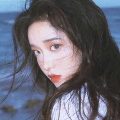 14张高清丧气颓废感女生头像合集