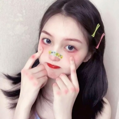 23张自带气质感的原宿港风女生QQ头像合集