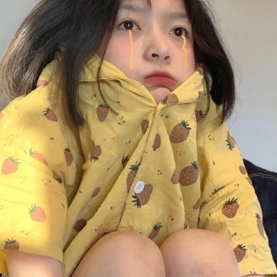 11张搞怪憨憨沙雕女生真人头像，快来存图