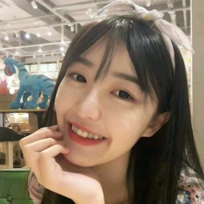 微博女生真人头像合集，28张高清好看的真实女头分享