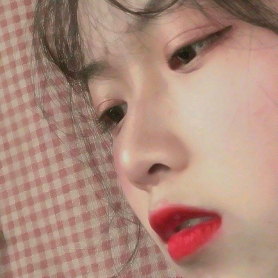 又酷又有个性！20张ing风格女生高清头像分享