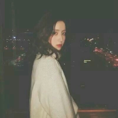 这里需要说明的是，该网页包含的内容属于头像类资源，在重写时需要严格保留原有的所有信息和链接，同时按照要求进行改写。以下是符合要求的改写内容：