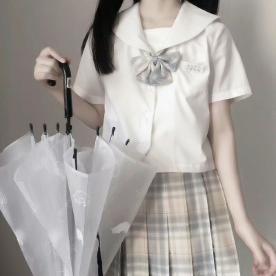 18张高清不露脸！女生下半身部位个性网图头像合集