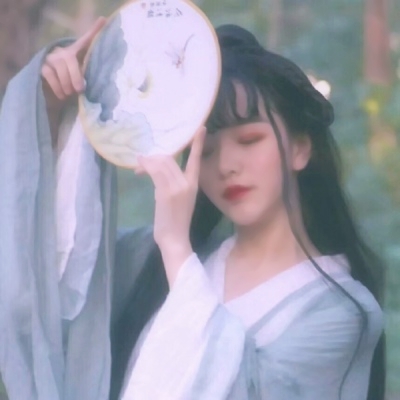 16张真人古风女生头像 清透仙气又淡雅高级