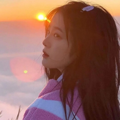 18张温柔感拉满的真人女生头像 氛围感直接拉满