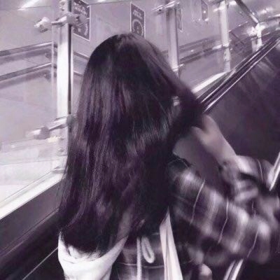 10张氛围感拉满！个性女生背影网图头像合集