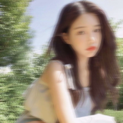 24张高清好看的真人模糊女头 个性氛围感拉满