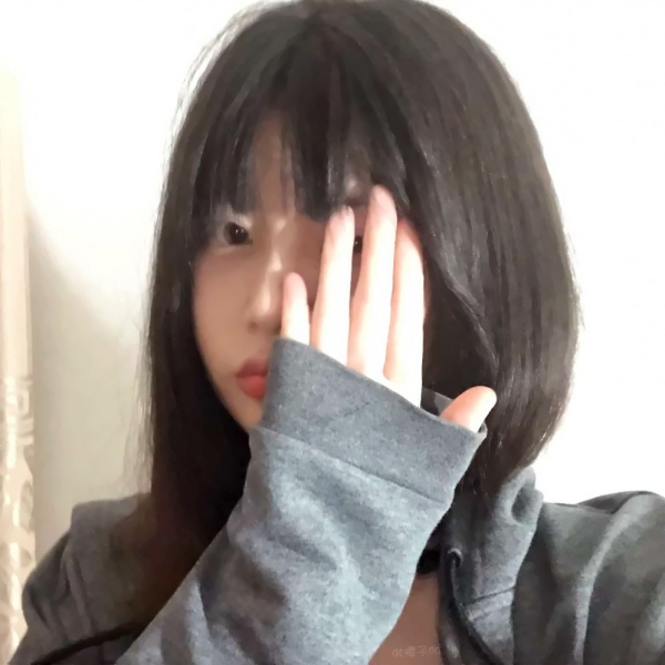 24张超清甜美系女生头像 网图素材分享