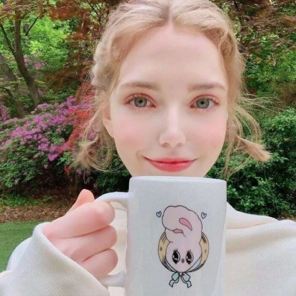 微信欧美气质头像 20张超清氛围感女生头像合集