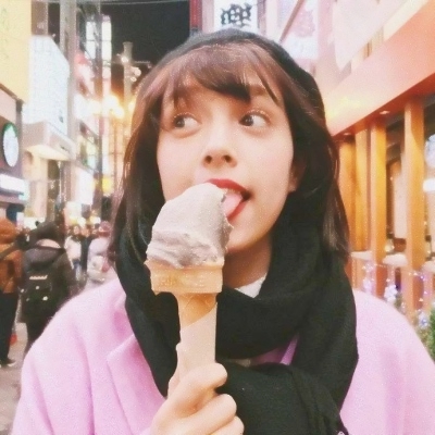 10张高清有气质的欧美风ins女生头像