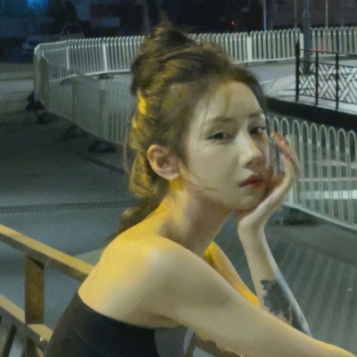 清纯高颜值女生头像合集 共12张