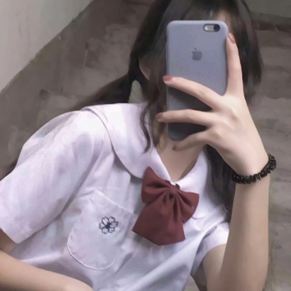 QQ女生部位可爱头像合集 14张高清好看的可爱女头分享