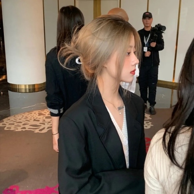 18张元气感拉满的可爱少女微信头像，快收藏！