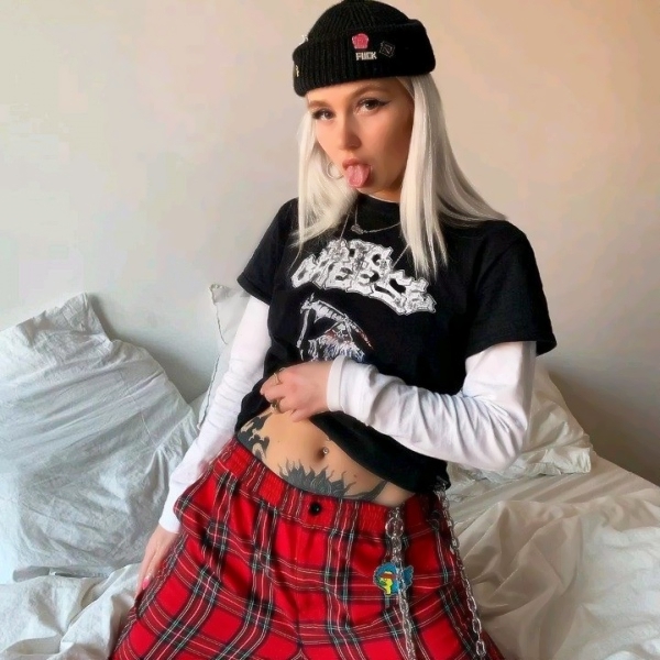 超酷又有型！22张高清欧美女生头像合集