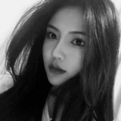 黑白丧系真人女生头像！12张高清酷飒丧感黑白图合集