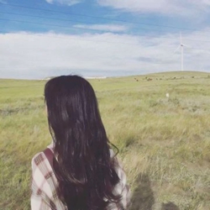 29张高清小清新女生背影头像 适合当微信头像