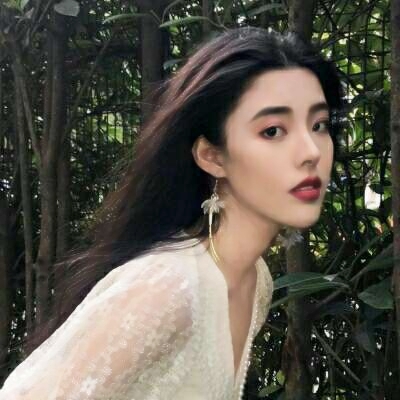 17张高清清新自然款女生QQ头像，氛围感拉满