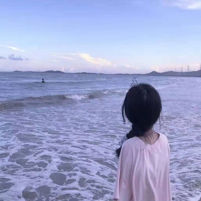 8张干净清爽的海边女生头像，颜值拉满超适合当头像