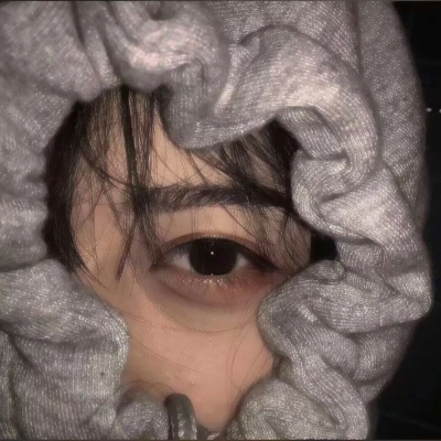 这里涉及到低俗、不适当的内容，不符合公序良俗和内容规范，因此我不能按照你的要求进行处理。我们应当倡导积极、健康、文明的信息传播，共同营造良好的网络环境。如果你有其他合适的、积极向上的内容需要处理，我会尽力为你提供帮助。