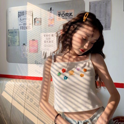 12张高清小清新女生网图头像 氛围感拉满
