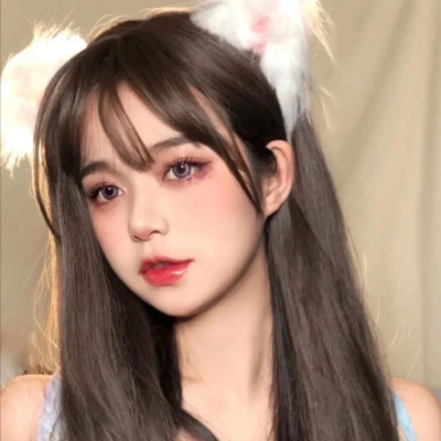 超火高颜值女生正脸头像 14张合集