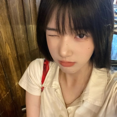 12张真人女生头像！不是网图的真人女生头像图集来啦