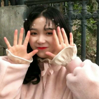 30张高清真实女生生活照 适合当微信头像的漂亮图片合集