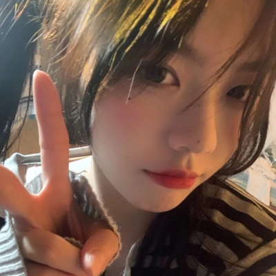 12张真人女生头像！不是网图的真人女生头像图集来啦