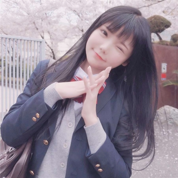 23张超可爱JK制服女生头像 高清好看又软萌