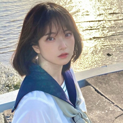 干净清纯气质女生微信头像 共9张