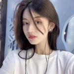 8张气质漂亮的高清真人女生微信头像合集