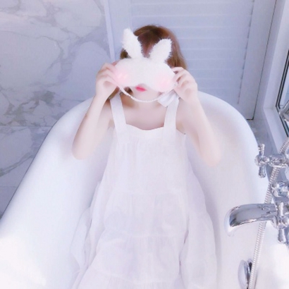 女生小清新高清头像合集 23张甜美治愈的清新风格女生头像