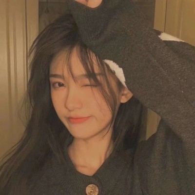 超有少女感的真人女生头像合集 共17张