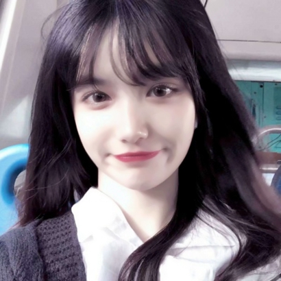 15张高清潮酷女生个性头像 氛围感拉满