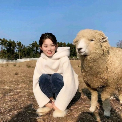 10张阳光大气女生QQ头像 自带温柔女人味