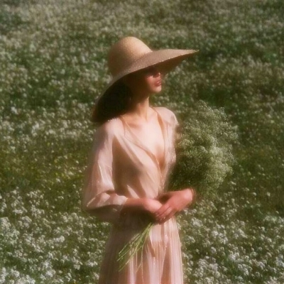 10张阳光大气女生QQ头像 自带温柔女人味