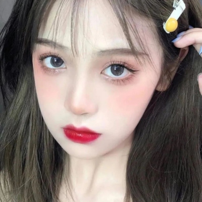 高清可爱女生微信头像合集（20张）