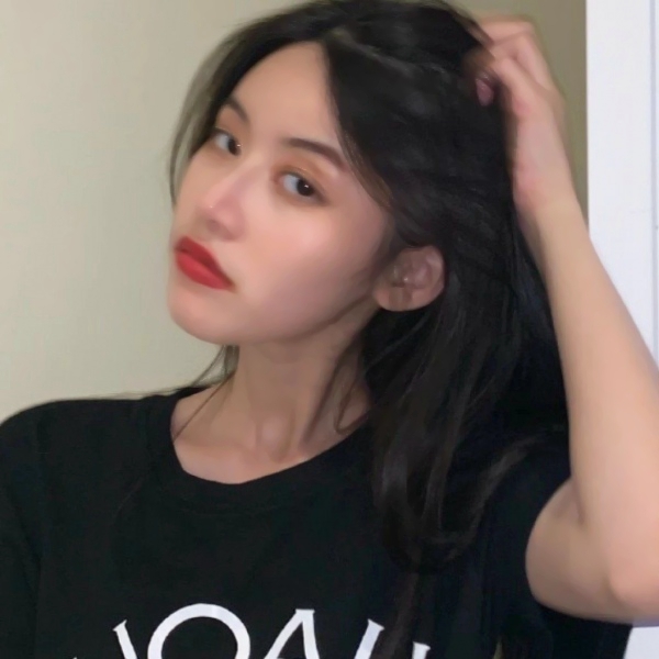 34张氛围感拉满的女生气质魅力头像 超清质感图合集